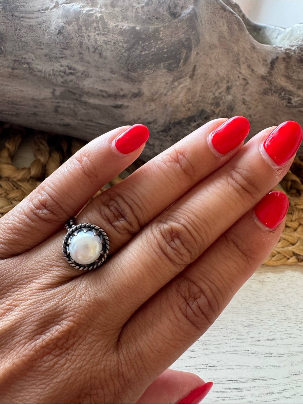 925 Sterling Silver ring with genuine pearl